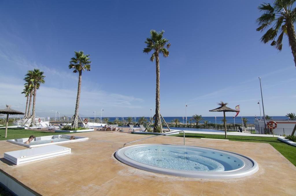 Ocean View Apartment Arenales del Sol Eksteriør billede